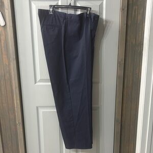 EUC Edwards Men's Classic Dress Pants - Navy Blue size 38UR inseam 29”